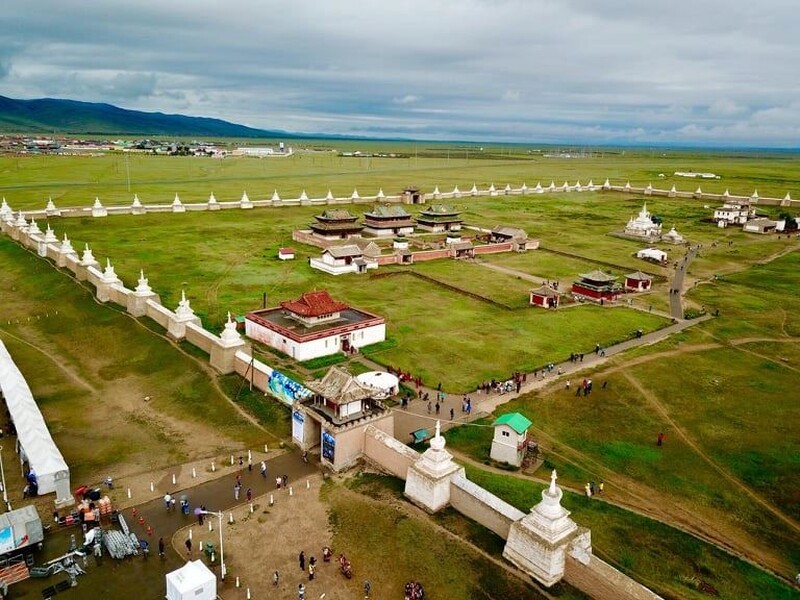 ウランバートル発　チベット仏教ツアー　6日間