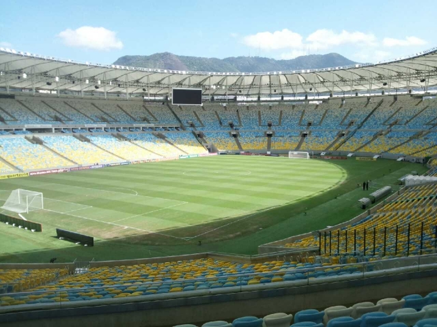 6月30日午前2時、日本代表決戦！ブラジル戦のその先へ　サッカー王国リオデジャネイロを歩く