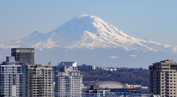 雄大なマウントレーニア山が見ごたえ抜群！