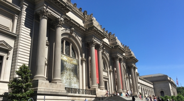 ニューヨークらしいお土産品を探そうとするとメトロポリタン美術館に行き着く？