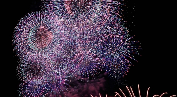 2024年8月2日・3日の2日間、夏の夜空を彩る感動の長岡花火大会鑑賞ツアー