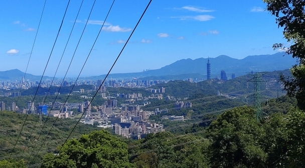 お茶好きの皆さん！猫空に来るニャン！