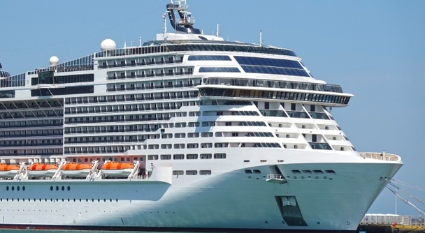 母の日クルーズをプレゼントしませんか？　2025年5月8日　MSCベリッシマ　九州・韓国6日間