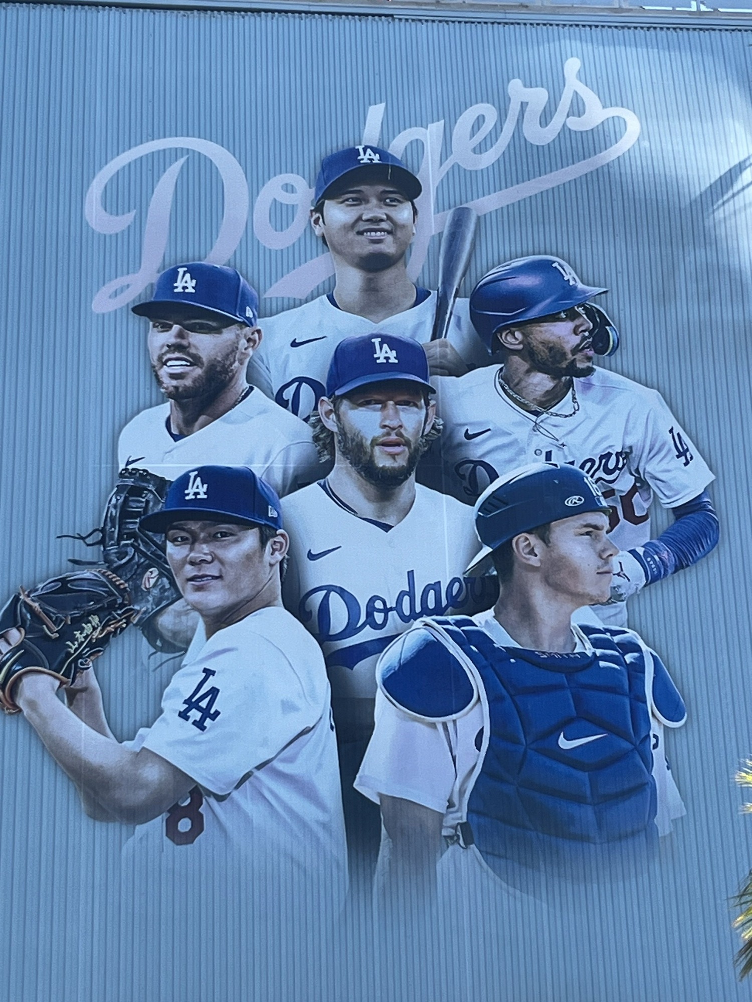 自由度滿点!ロサンゼルス日本語ドライバー付き専用車はあなたの旅のスタイルにフィット!