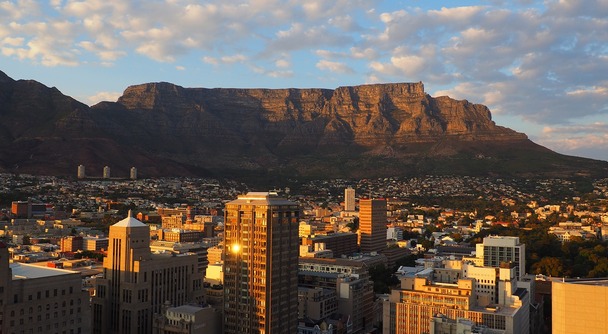 人生で一度は行きたい！南アフリカの絶景＆サファリ冒険旅行7日間