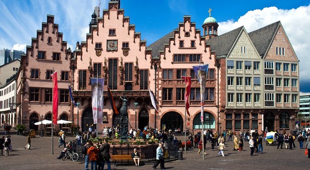 文豪ゲーテの代表作『ファウスト』の故郷、フランクフルトの街の雰囲気を感じてみませんか？