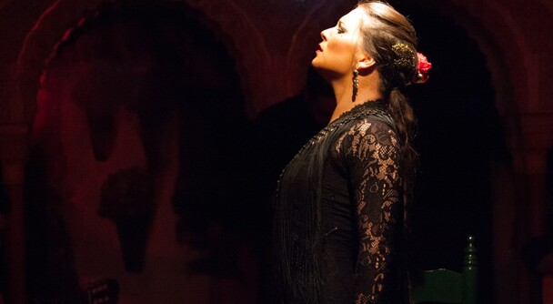 バルセロナの夜は、情熱のステージへ──タブラオ『エル・コルドベス』で本場フラメンコを体感