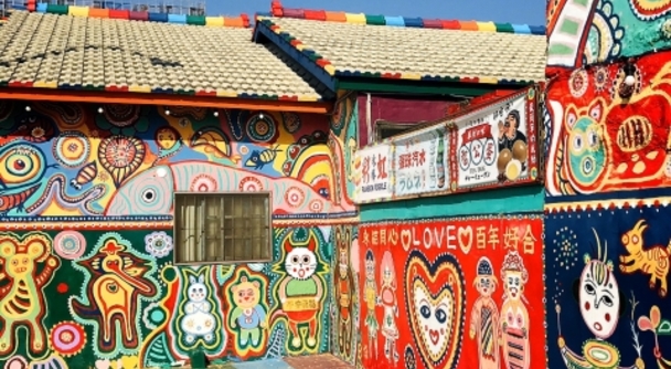 台北から日帰り！専用車で巡る台中のトレンド旅  〜女性に嬉しいグルメ＆フォトスポット満載〜