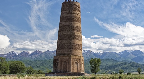 どこか懐かしい、まだ見ぬアジアへ。―世界遺産ブラナの塔とキルギスの優しさに触れる旅