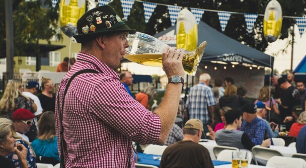2025年9月20日開催！女子ひとりでもOK！「飲んで歩けるビールの祭典」オクトーバーフェスト