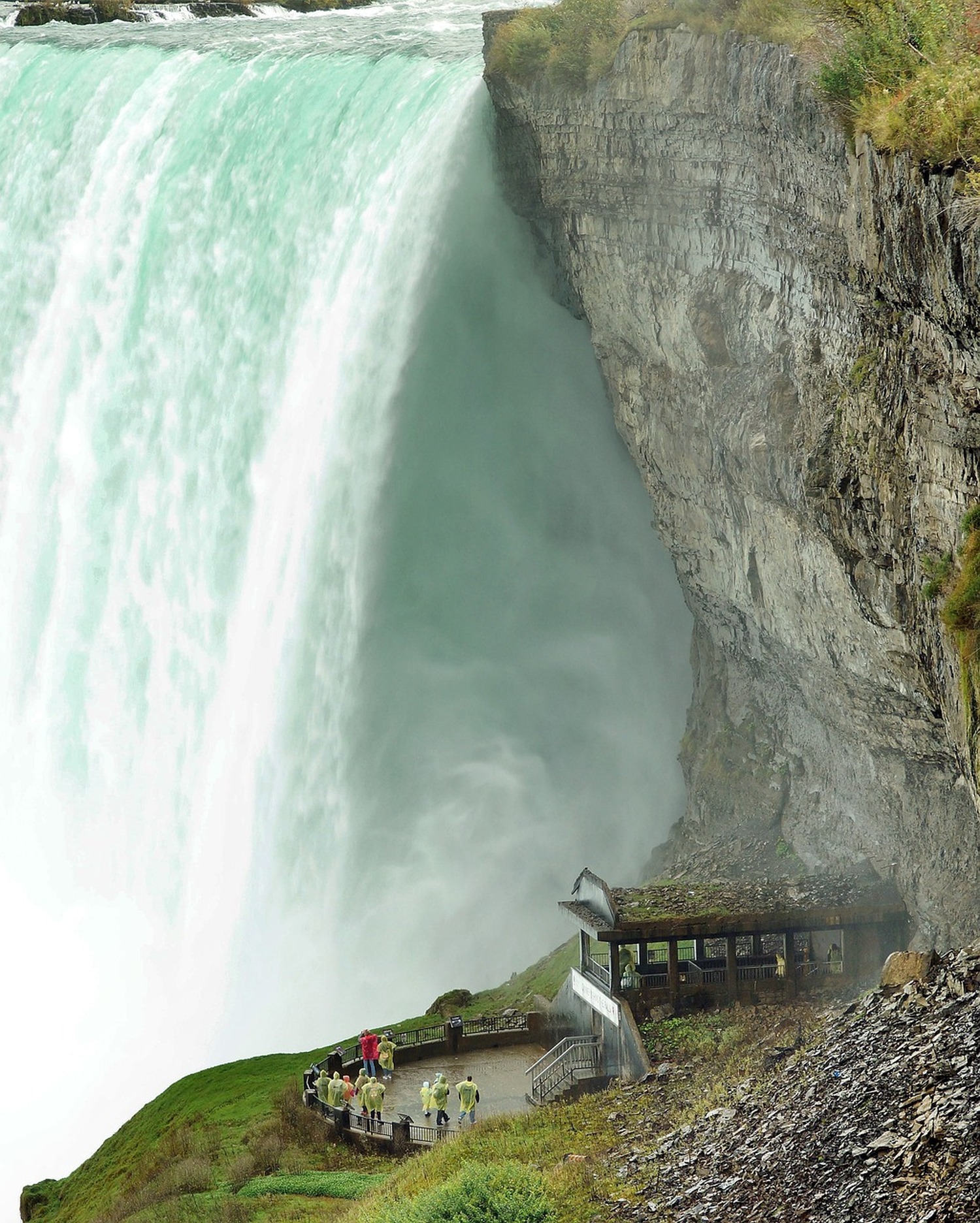 美しく、大迫力で、なるほど！が詰まった旅　ナイアガラの滝＆オン・ザ・レイク
