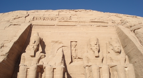 午年に駆ける、悠久のエジプト。王道を巡るクラシックエジプトツアー8日間