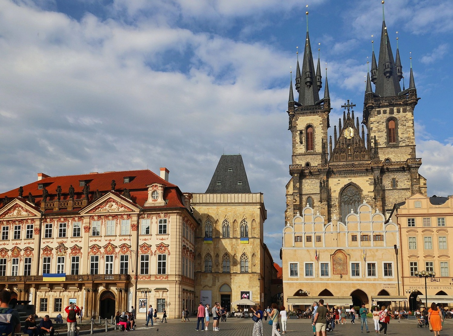 アート&times;スポーツ&times;歴史の三拍子揃った街、プラハ。いよいよ旅に出たくなる8時間！