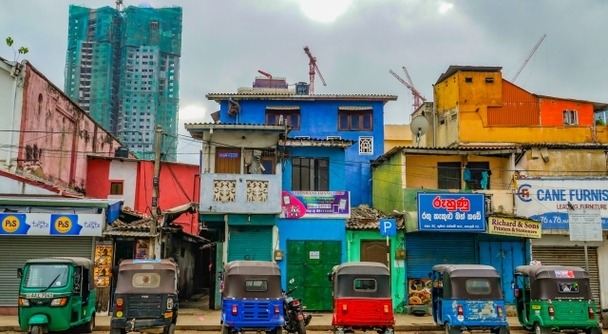 宝石・紅茶・アーユルヴェーダ～女子旅で楽しむコロンボ。日本語ドライバーと巡る快適旅