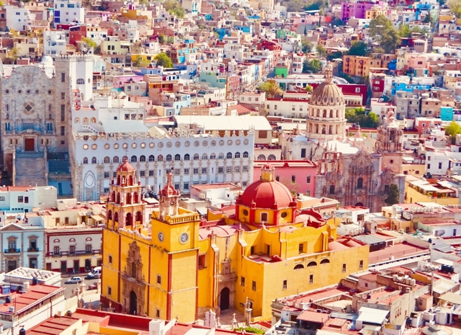 歩くだけで心が震える。メキシコ一美しい世界遺産の街・グアナファト。芸術家の魂を揺さぶる旅へ