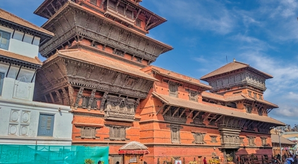 日ネパール外交70周年。絶景と友好の国で、人生観が変わる周遊10日間の旅へ！