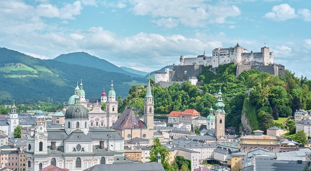 ㊗モーツァルト生誕270周年！音楽ファンが泣いて喜ぶザルツブルク 日本語ガイド付き市内観光