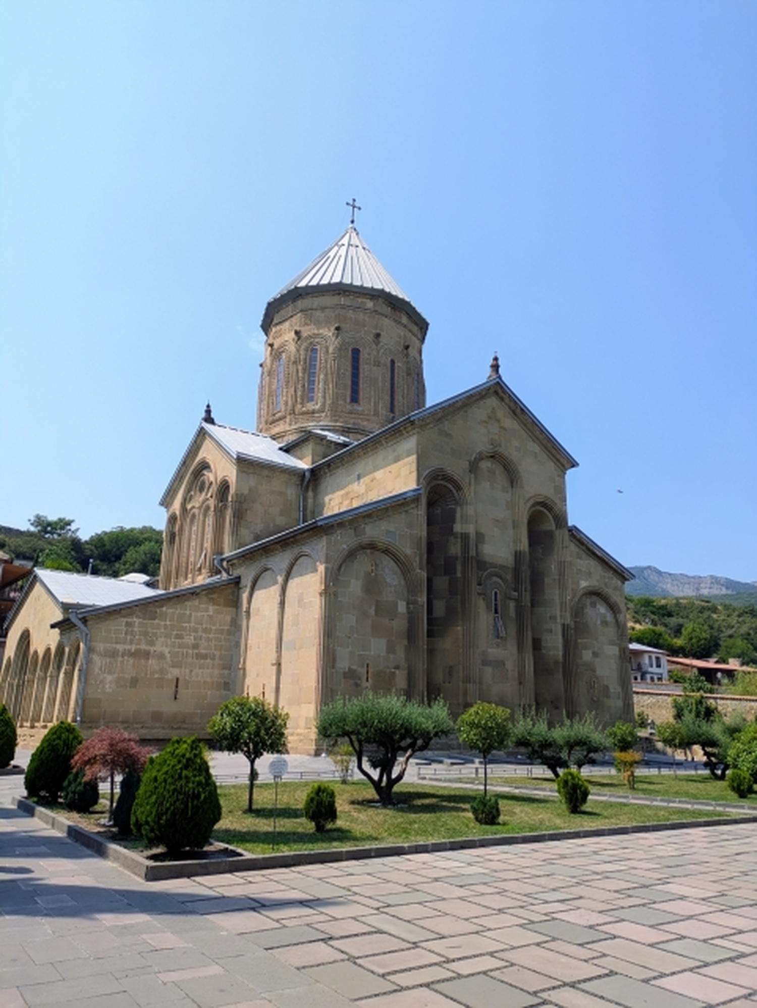 人気シュクメルリの故郷へ ― 「ヨーロッパ最後の秘境」ジョージア世界遺産ムツヘタを訪ねる！