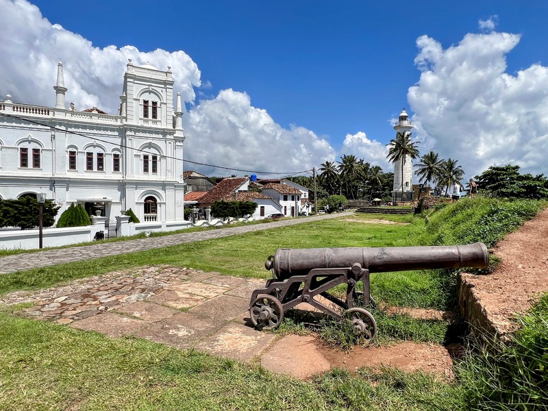 コロンボ発　世界遺産ゴールとスリランカ・ビレッジ体験　日帰りツアー