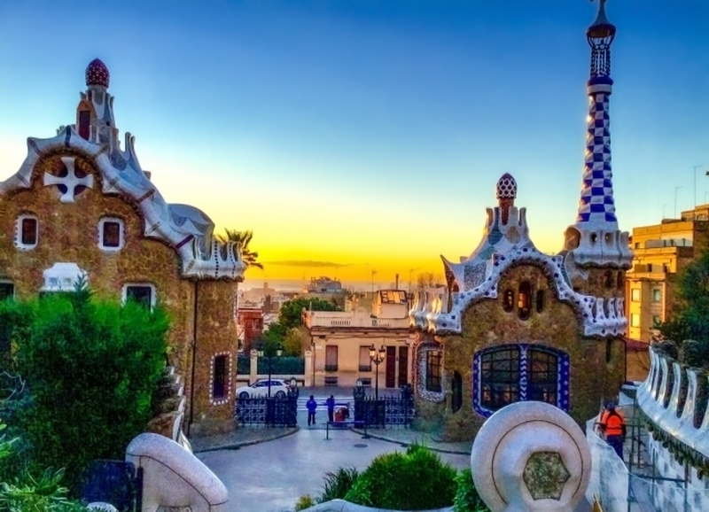 バルセロナ 日本語ガイドサービス（政府公認ガイド） - 【公式】たび