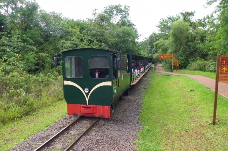 イグアスの滝　アルゼンチン側滝観光
