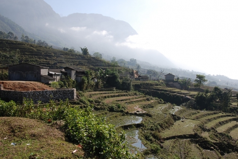 サパ　日本語ドライバー付きプライベートツアー