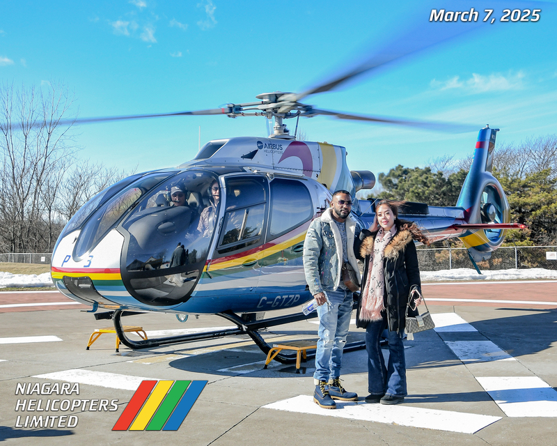 ナイアガラ発　ナイアガラの滝ヘリコプター遊覧飛行