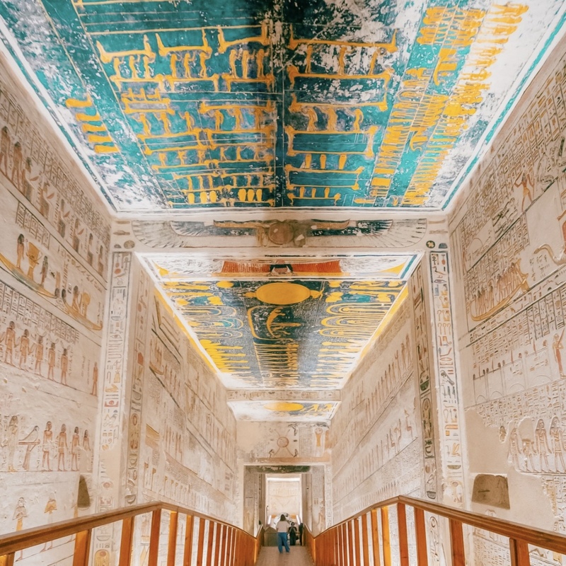 ルクソール　ハワード・カーターの家にも行くルクソール西岸観光