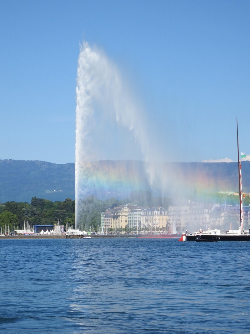 ジュネーブ　日本語プライベートガイドサービス