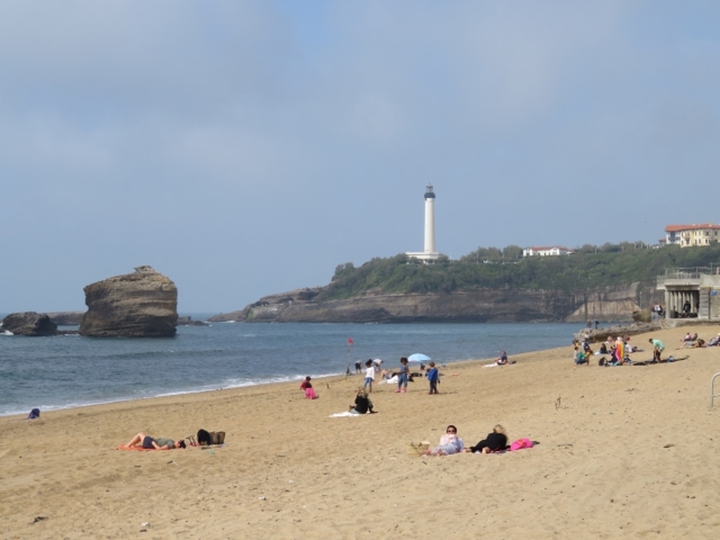 ビアリッツ　空港送迎サービス