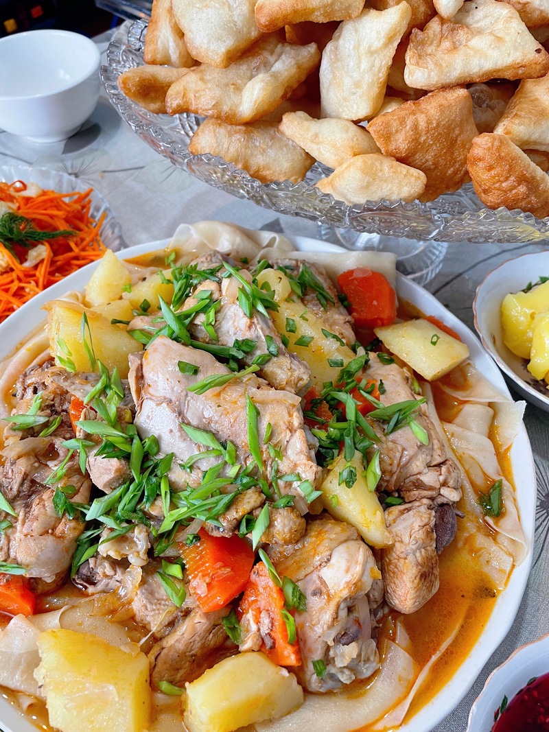 ビシュケク　キルギスの伝統料理体験　半日コース