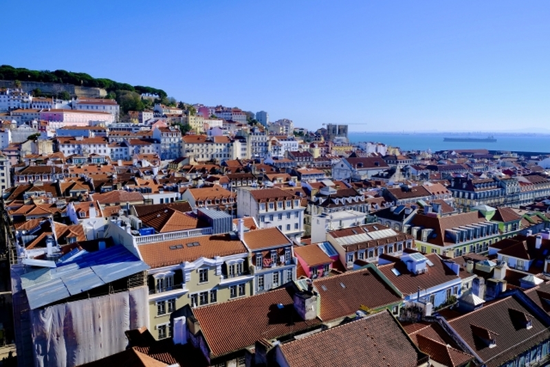 【ポルト&rarr;リスボン】専用車で行く・最大３都市に立ち寄るプライベートツアー