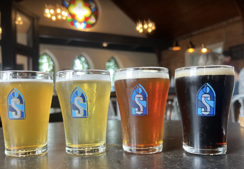 ナイアガラ発　ナイアガラのクラフトビールを「1日で飲み比べ」できる、ビール試飲・ほろ酔い満喫ツアーのコピー