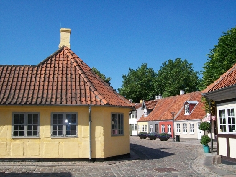 コペンハーゲン発　オーデンセ1日観光