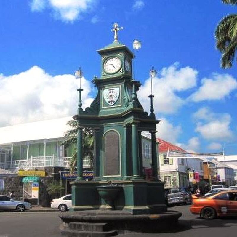 バセテール発　セントキッツ・パノラマツアー
