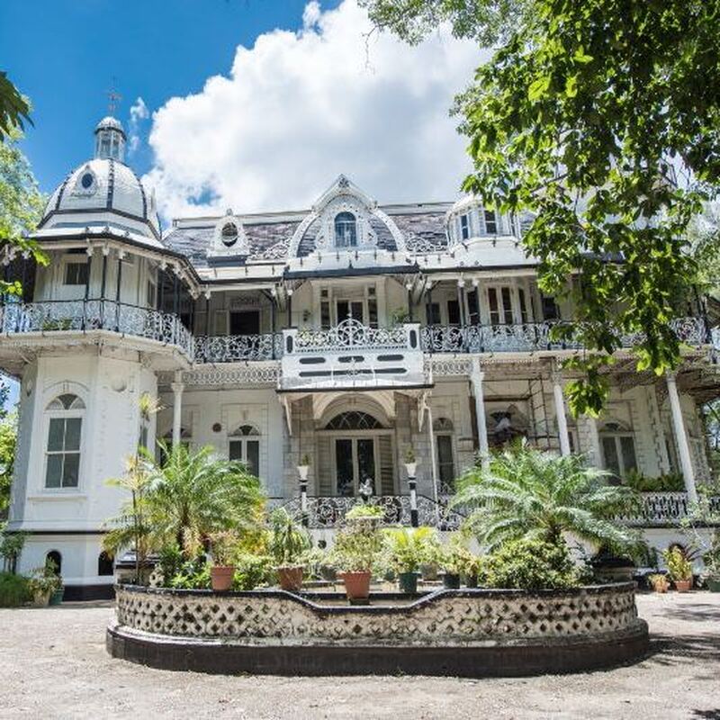 ポートオブスペイン市内観光　混載ツアー