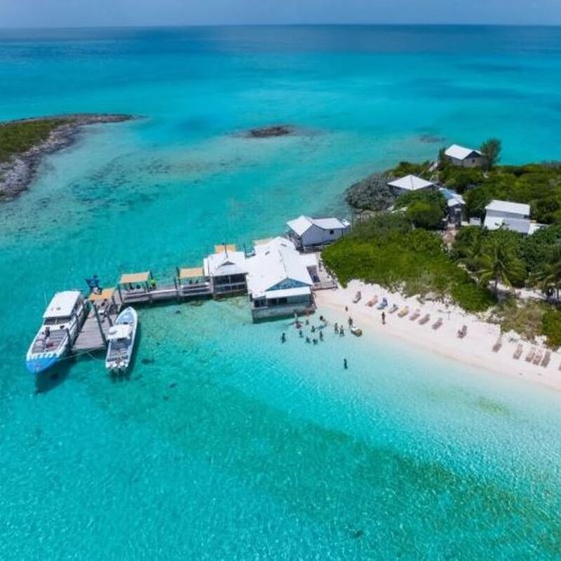 ナッソー発　高速パワーボートで行く エグズーマ諸島シップチャンネルキー1日アドベンチャー