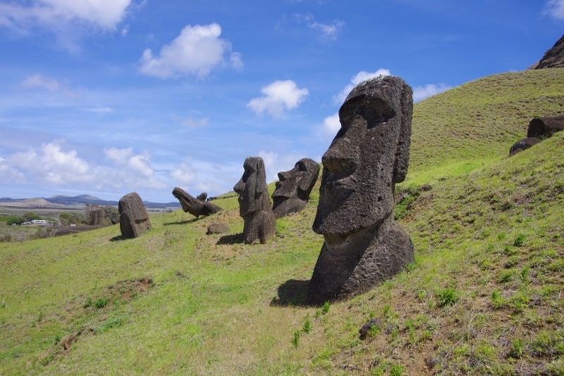 サンチャゴ発　チリ 完全プラン　8泊9日【CH22】