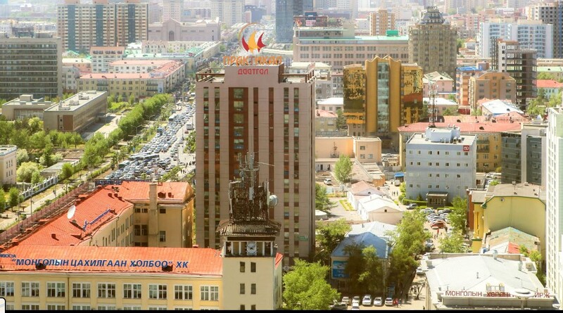 ウランバートル探検隊　バルカ共和国の舞台へ