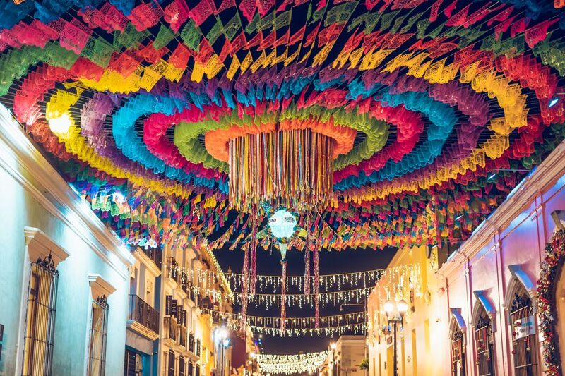 【10月31日・11月2日限定】オアハカ　「死者の日」墓地巡り混載ツアー