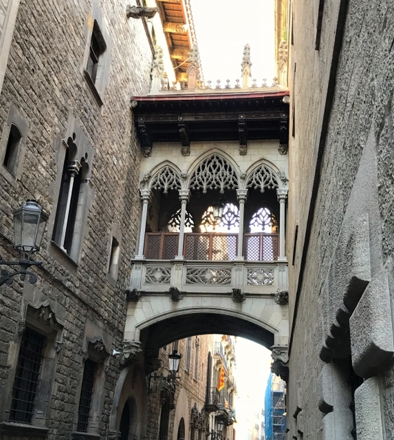 バルセロナ　日本語ガイドサービス（ノンライセンスガイド）