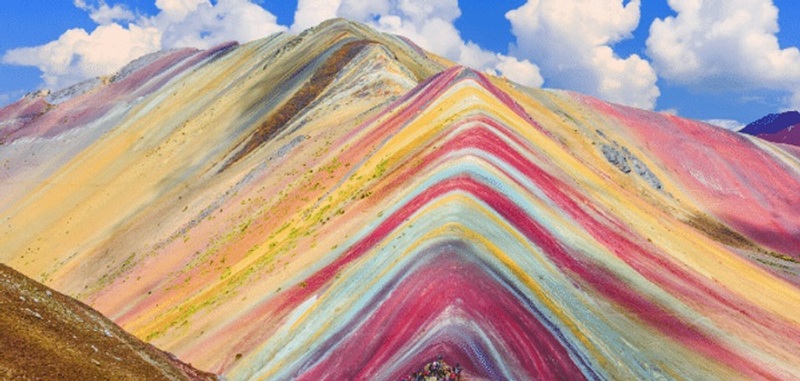 リマ発　話題のレインボーマウンテンを巡る・いいとこどりペルー周遊5日間