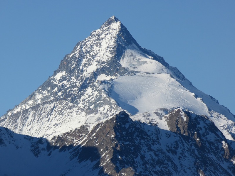 ザルツブルク発　【夏季限定】オーストリア最高峰グロースグロックナーを巡るアルプスツアー